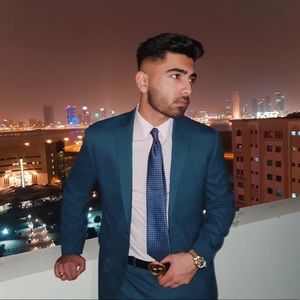 Meet your Posher, Haris